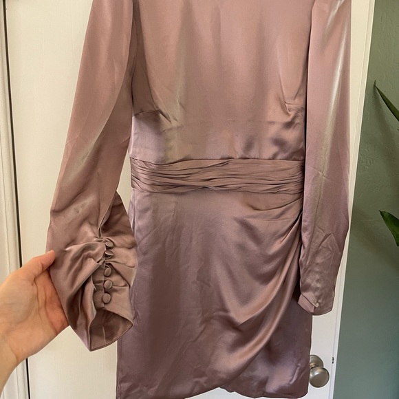 Cinq a Sept Nancy Dress Desert rose. Size 4. Silk long sleeve mini dress. NWT - Picture 5 of 9